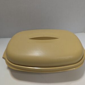 Vintage Tupperware Harvest Gold Microwave Steamer 3 Piece